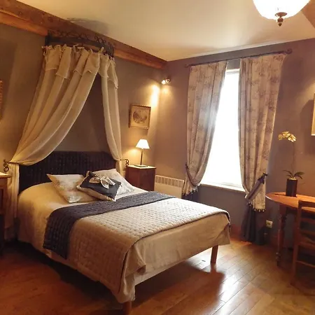 بيت ضيافة Ferme Clatot Les Trois Pierres
