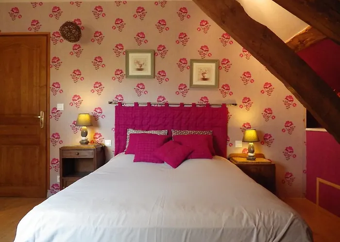 Ferme Clatot Les Trois Pierres